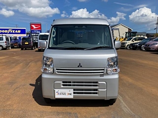 MITSUBISHI MINICAB VAN